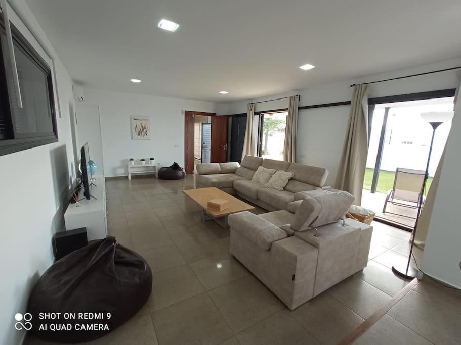 Villa Gehidy Teguise  Εξωτερικό φωτογραφία