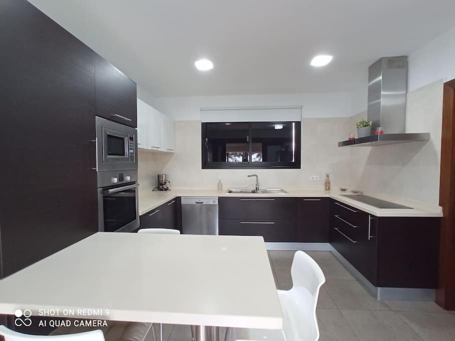Villa Gehidy Teguise  Εξωτερικό φωτογραφία
